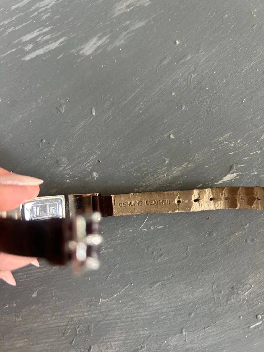 Vintage Guess Women's Silver Bangle Watch with Black Dial - Picture 5 of 6